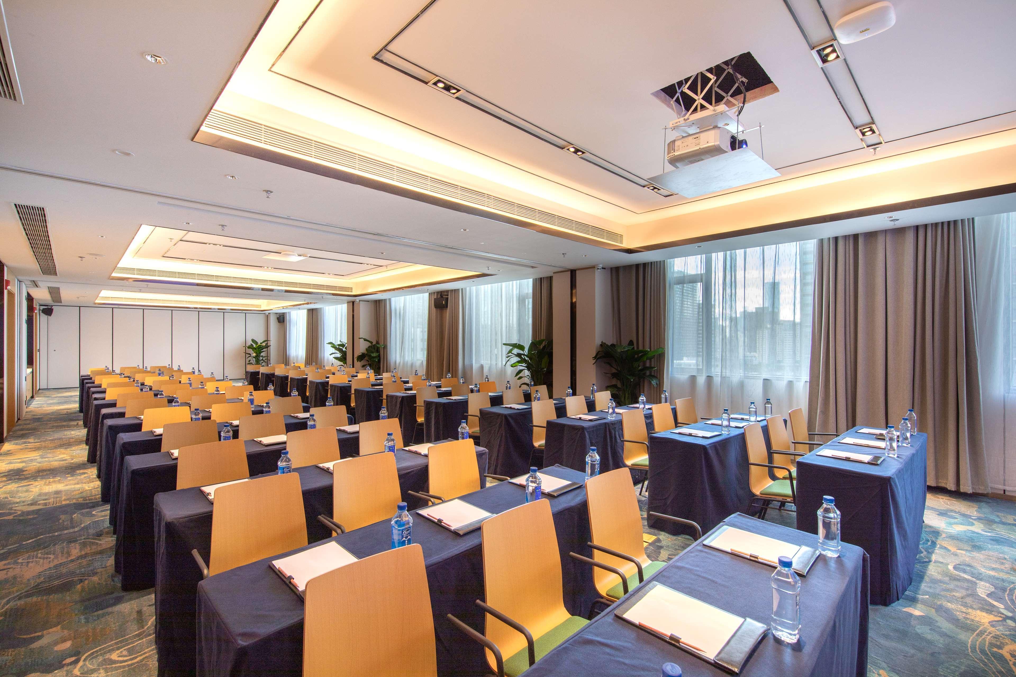 Hilton Garden Inn Shenzhen Nanshan Avenue Kültér fotó