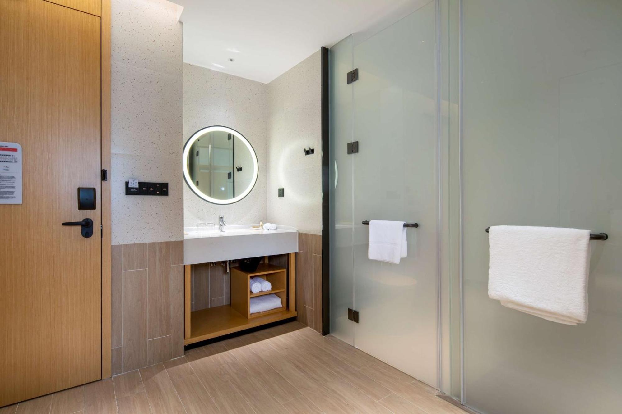 Hilton Garden Inn Shenzhen Nanshan Avenue Kültér fotó