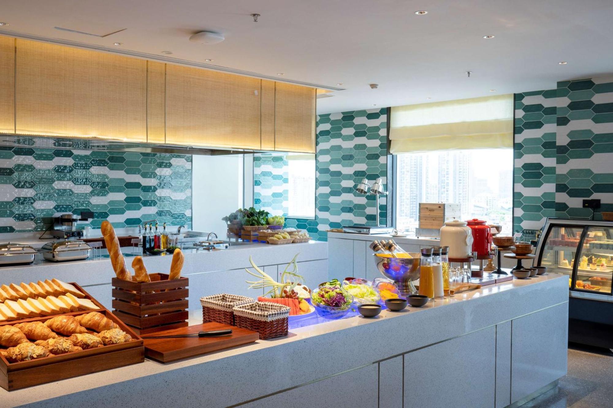 Hilton Garden Inn Shenzhen Nanshan Avenue Kültér fotó